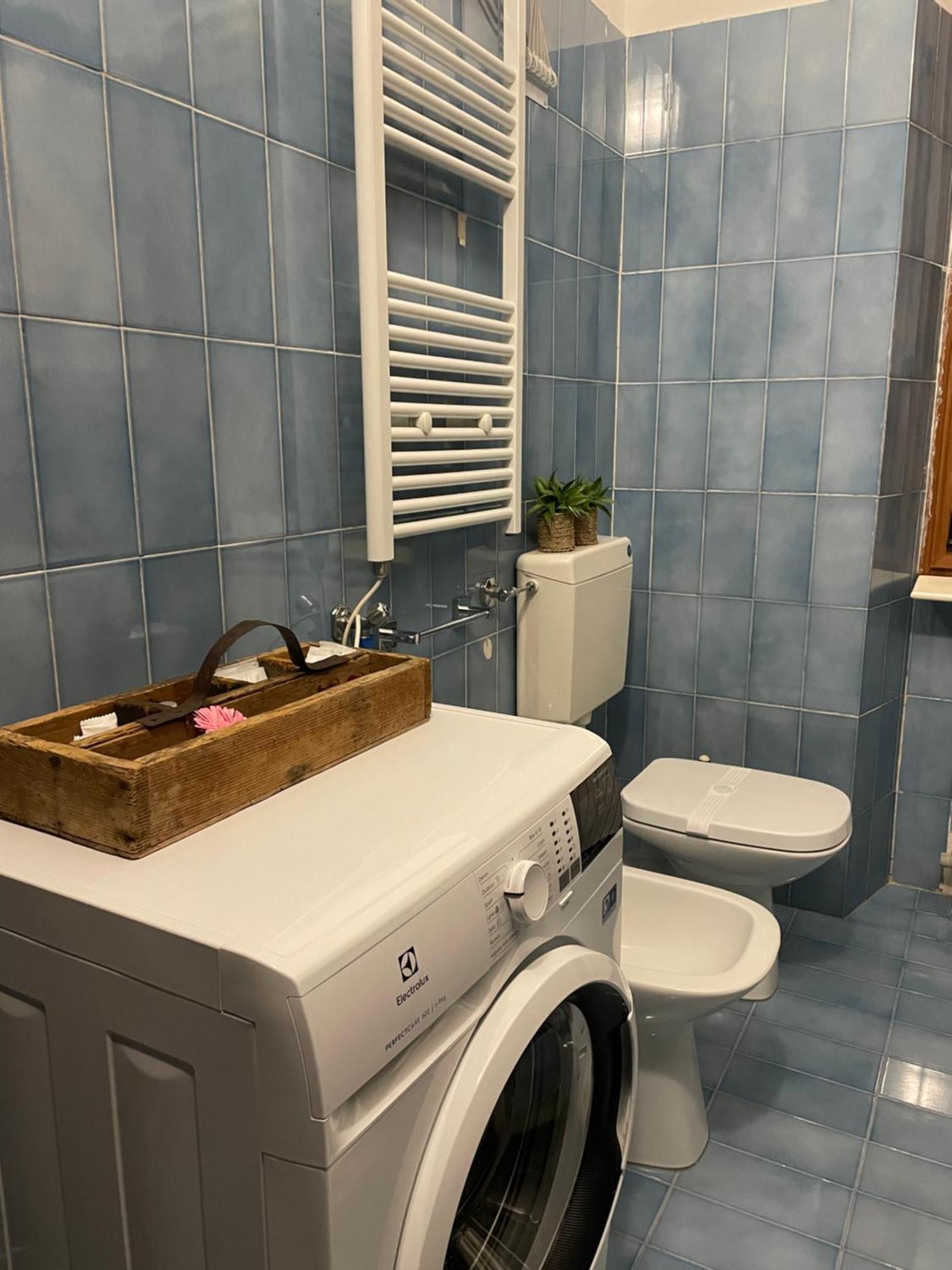 Mille8 Apartment Novara Bagian luar foto